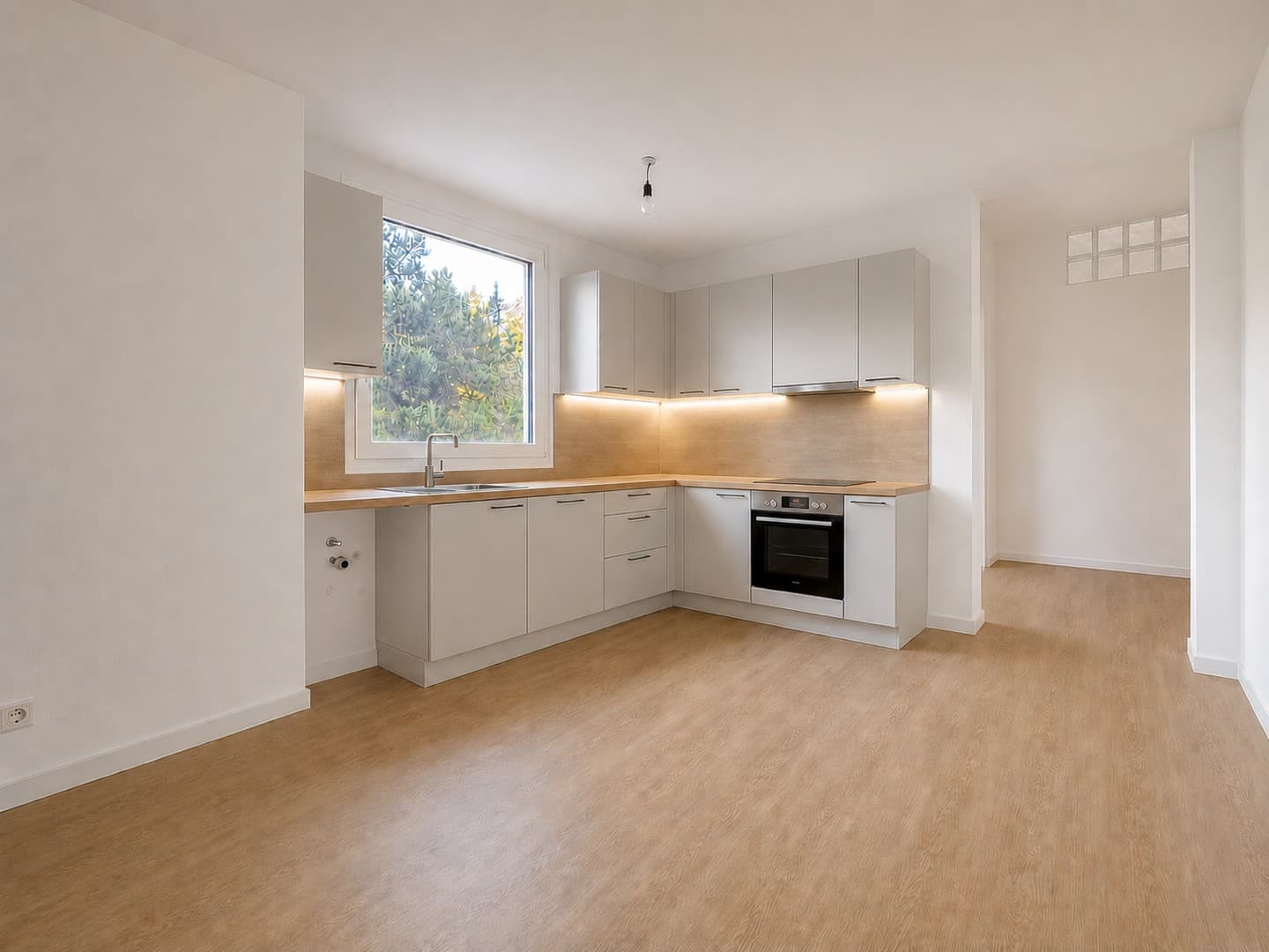Modernisierte 3-Zimmer-Wohnung mit 2 Westbalkonen in Regensburg