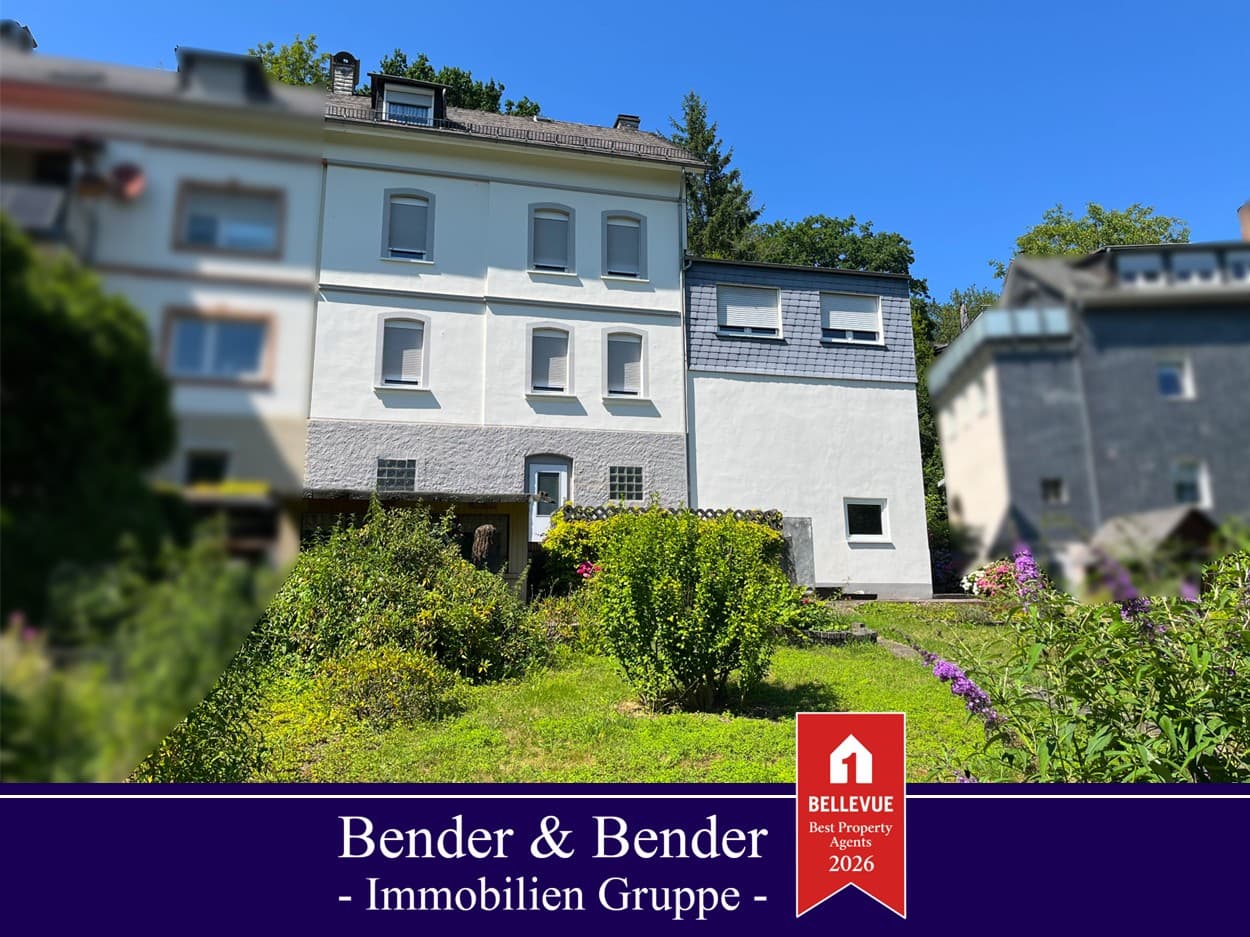 Schöne Doppelhaushälfte mit großem Garten in Siegen!