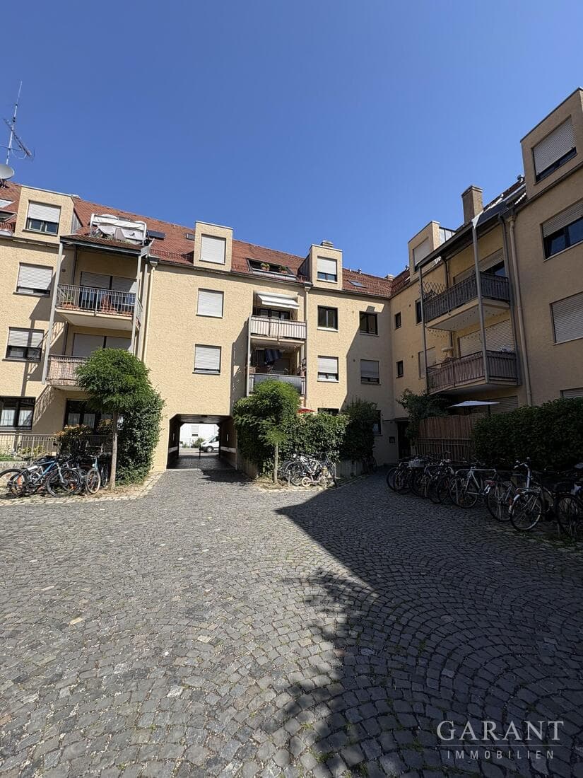 Ein Ort zum Wohlfühlen - Traumhaft helle Maisonettewohnung mit Balkon und großzügigem Wohnambiente