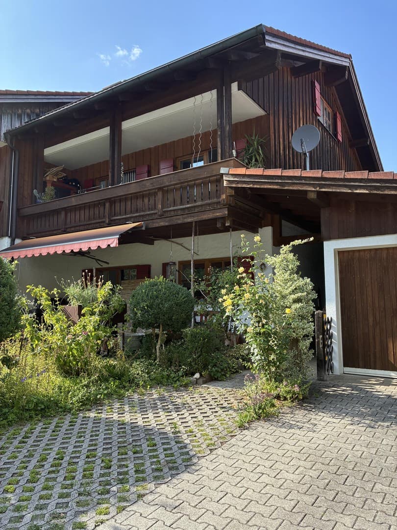 Gepflegtes Reiheneckhaus in ruhiger Lage