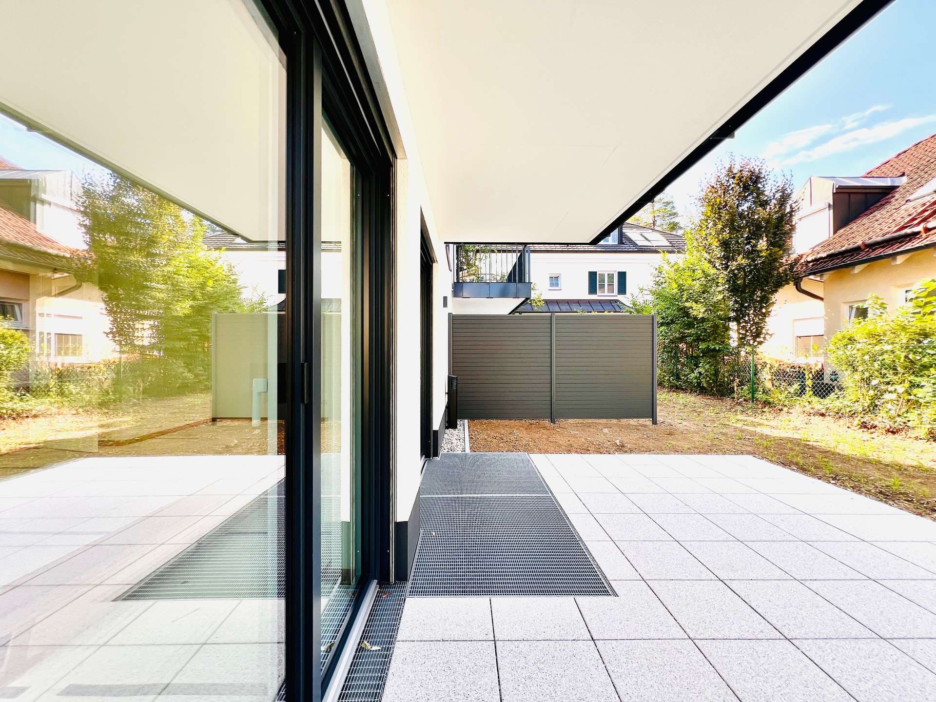 RESERVIERT: NEUBAU-Gartenwohnung inkl. taghellem, wohnlich ausgebautem Souterrain (+ 2. Bad)