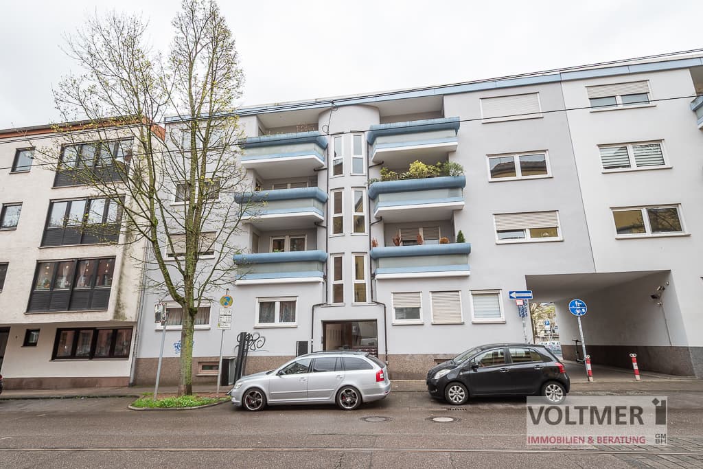 STADTNAH - Eigentumswohnung mit Tiefgaragenstellplatz in Saarbrücken-Malstatt!