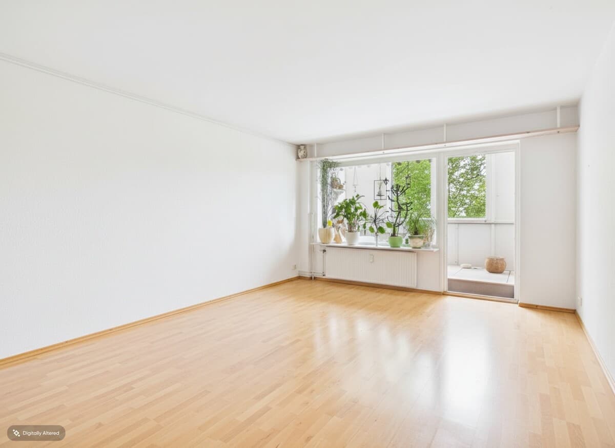 Preisänderung - Helle Wohnung, zwei Loggien, freier Blick ins Grüne – Wohnen nahe Schlosspark Husum