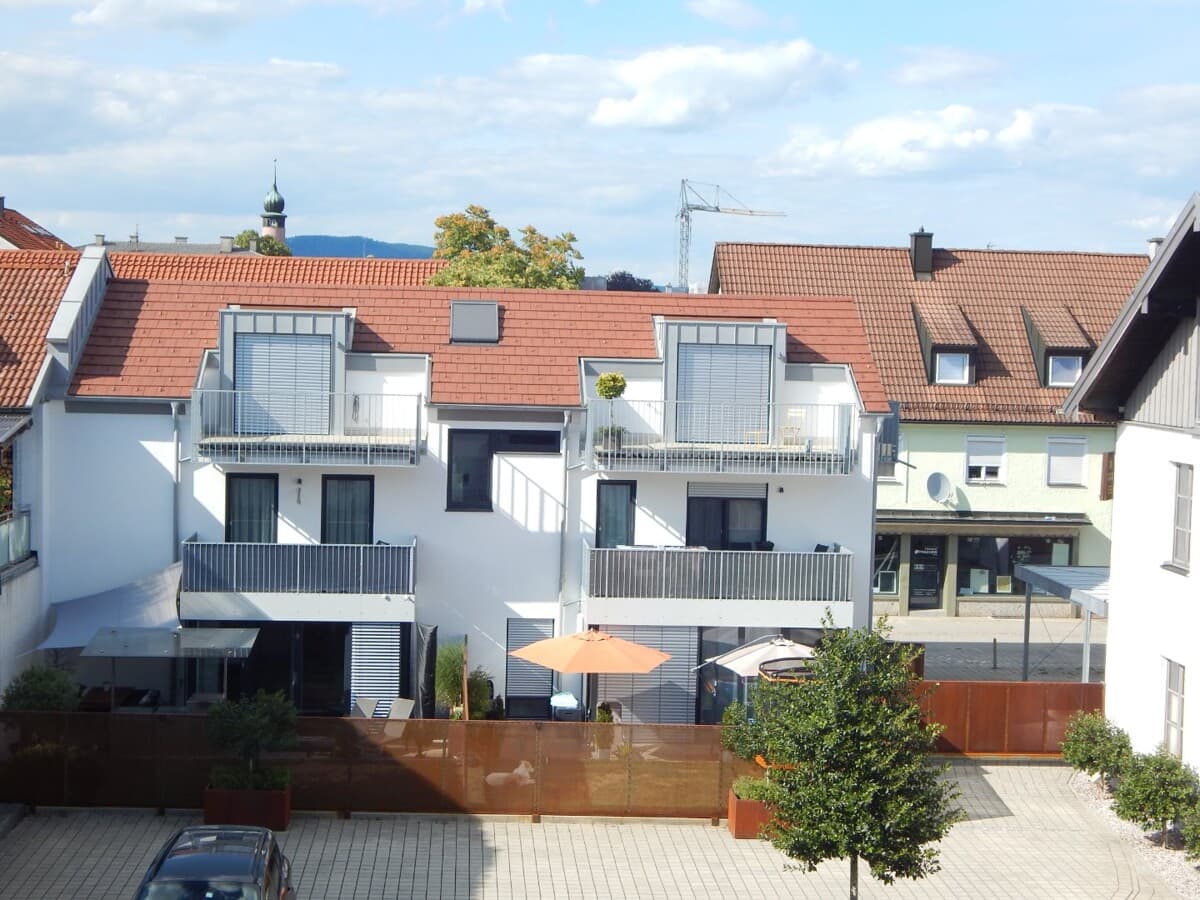 3 Wohneinheiten mit Hauscharakter – KfW-Effizienzhaus A+ in Bestlage von Freilassing
