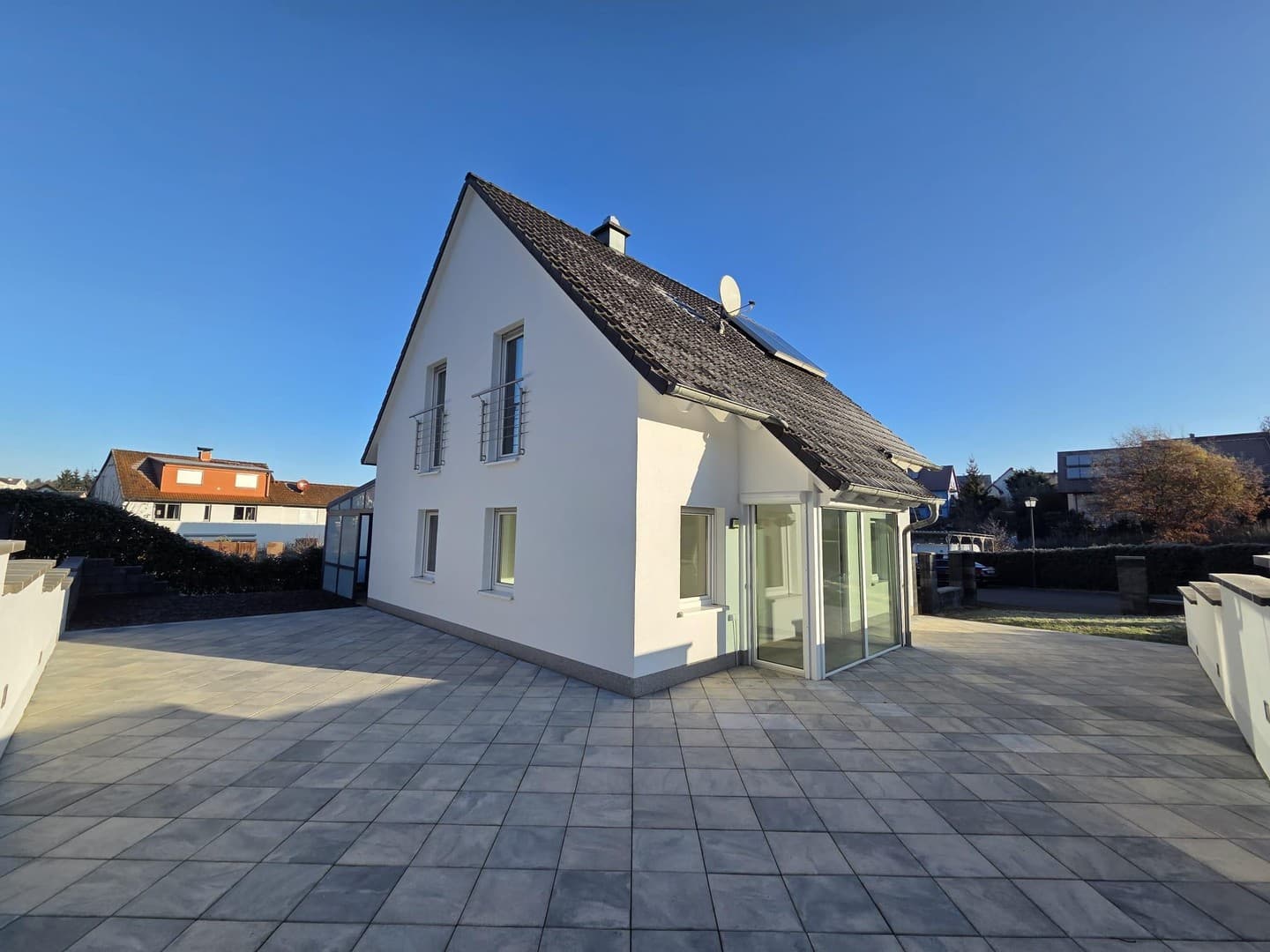 🏡 Massives Einfamilienhaus in Bestlage – modern, ruhig, sofort bezugsfrei