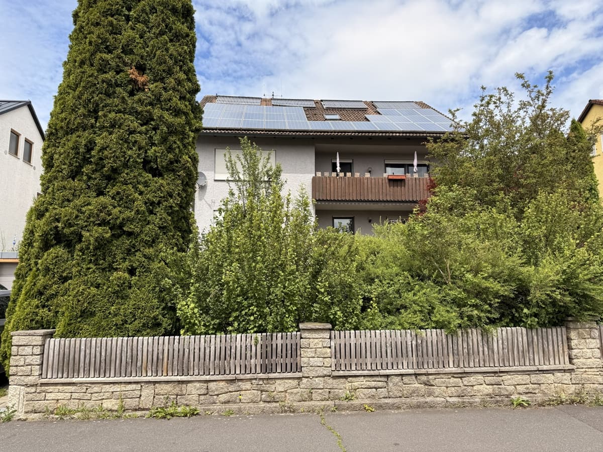 Wohnen und Vermieten gleichzeitig - Familienfreundliches Haus auf dem Land