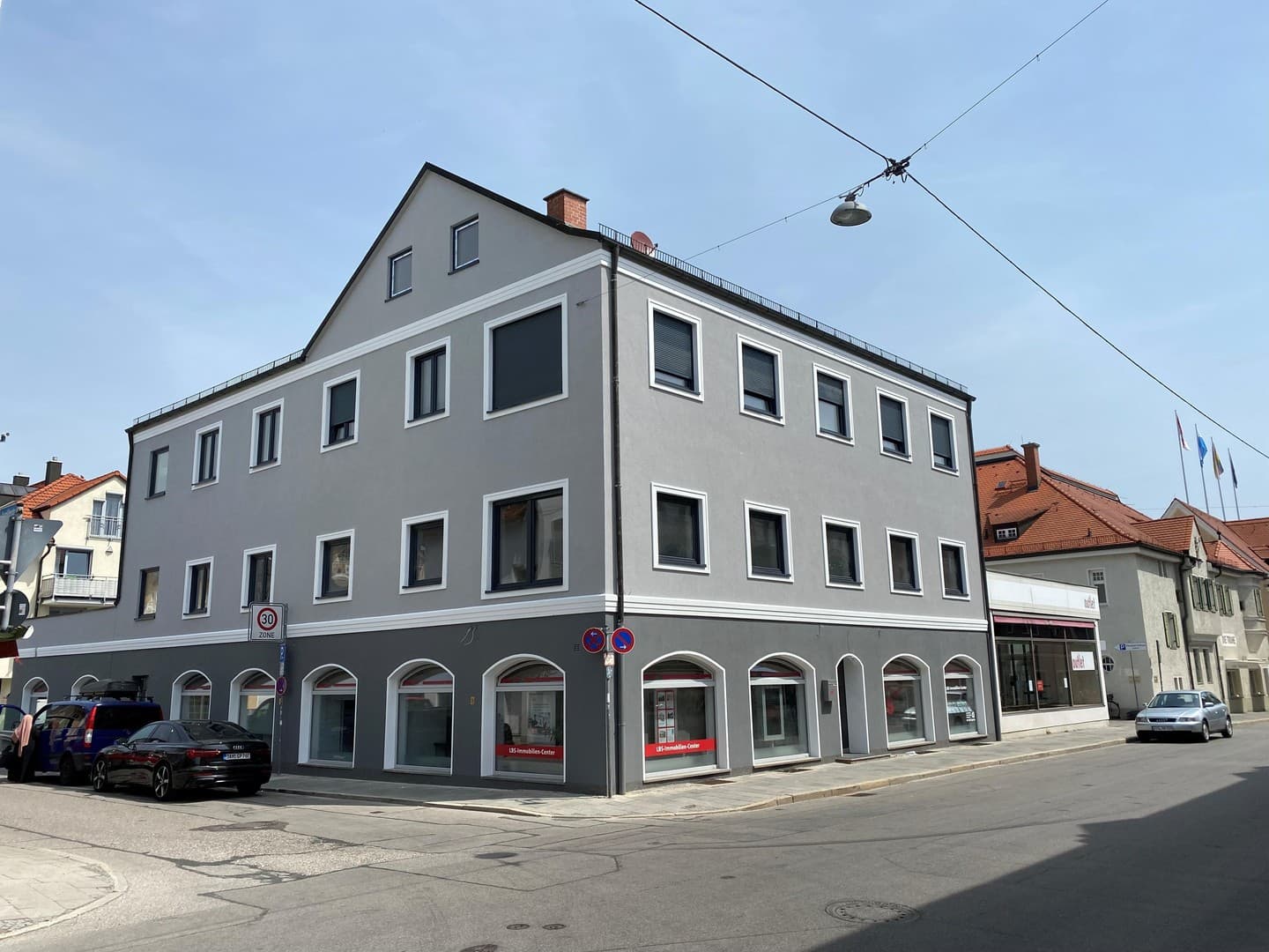 Wohn- und Geschäftshaus mit Ausbaupotential in Bestlage FFB