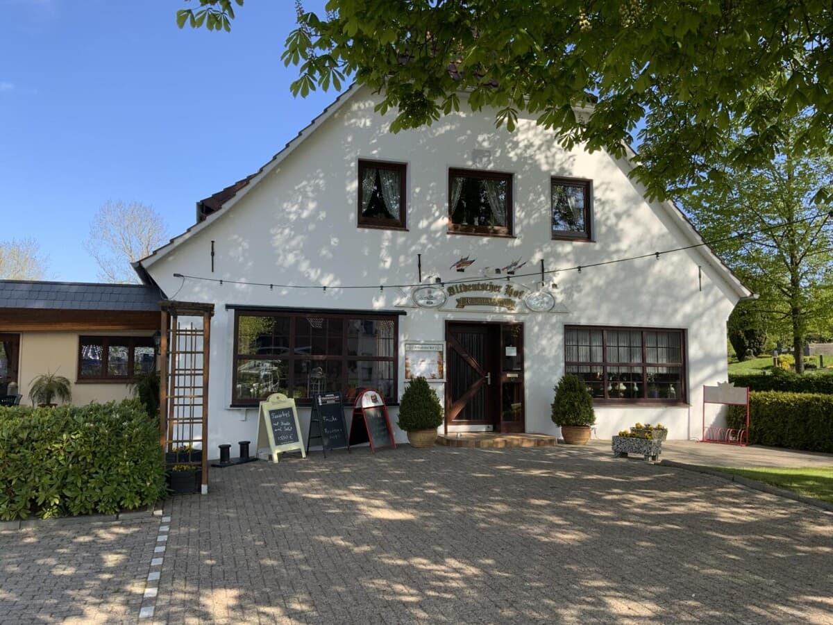 Restaurant incl. Ferienhaus in Top Lage, im „Nordseebad Burhave!“