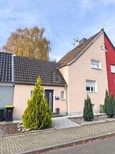 RAUM FÜR FAMILIE, RUHE UND ZUKUNFT