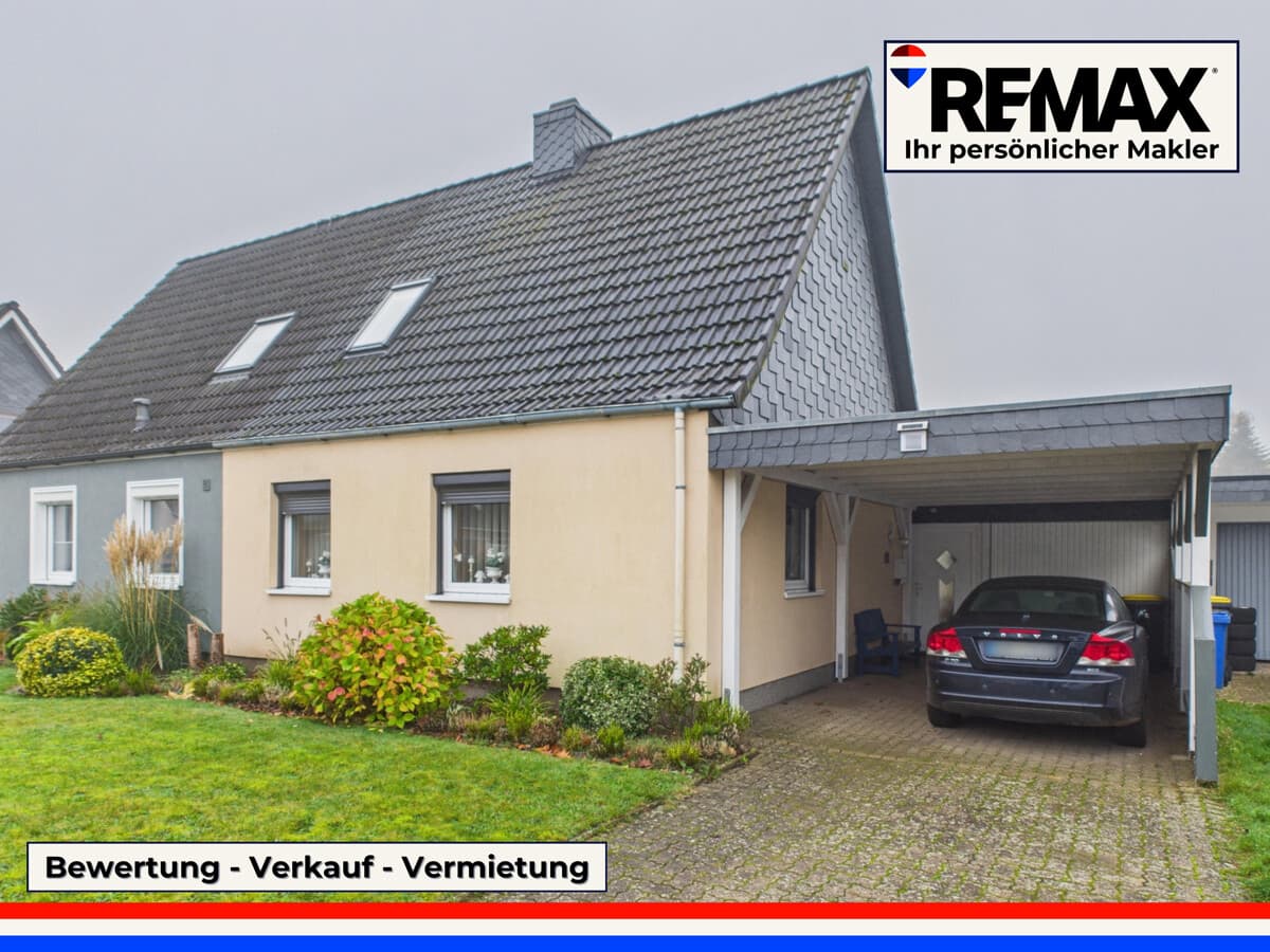 Modernisierte Doppelhaushälfte in familienfreundlicher Lage mit den gewissen Extras