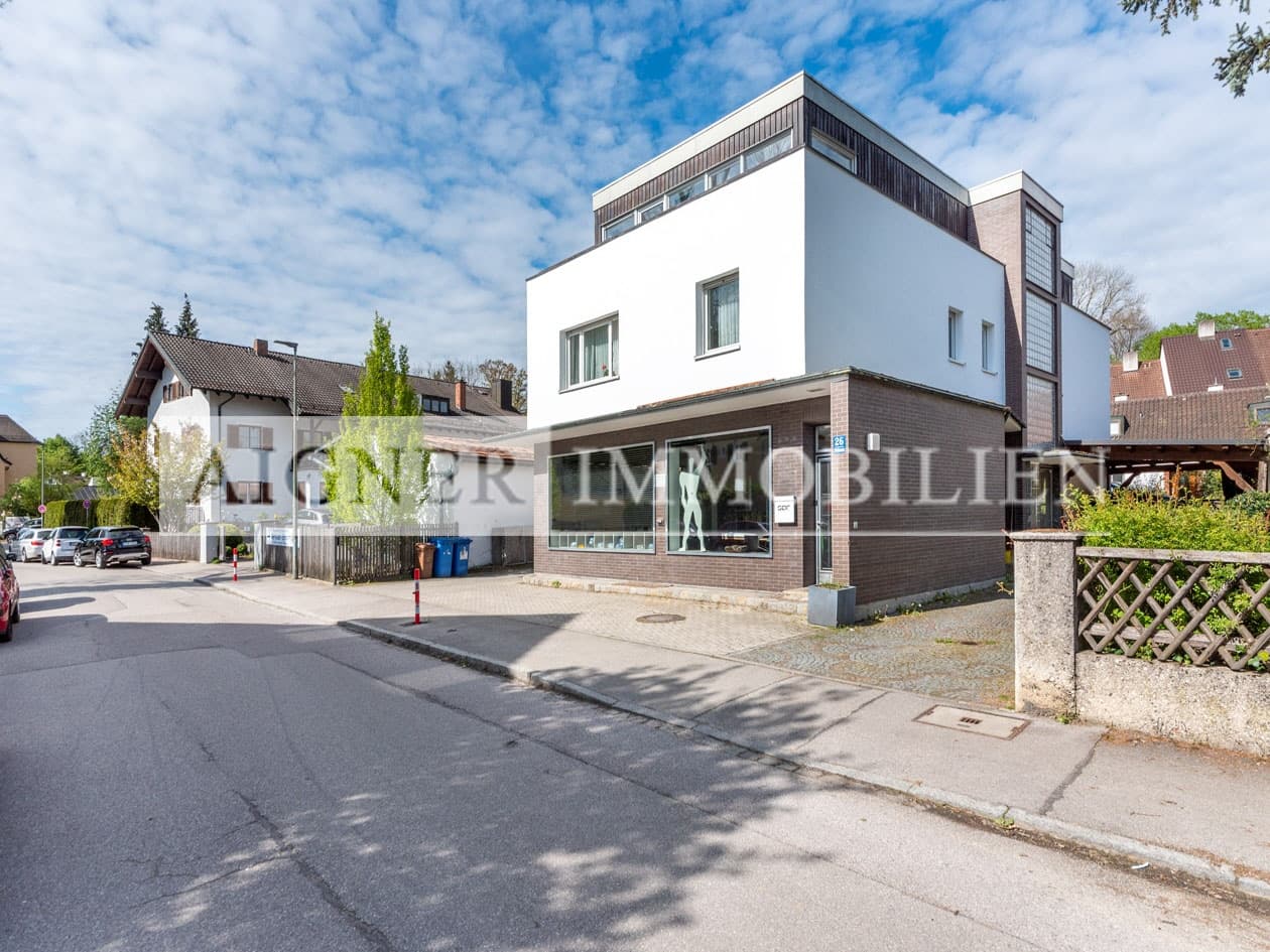 AIGNER - München-Solln - Wohn- und Geschäftshaus mit Potential in ruhiger Lage