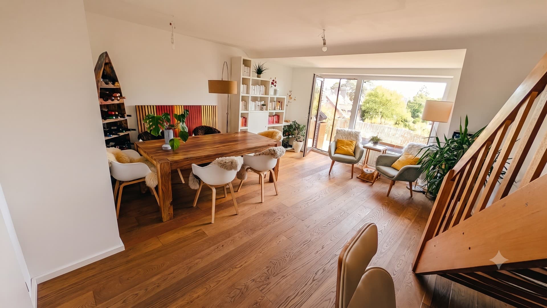 Großzügige Maisonette-Wohnung mit Süd-Balkon in Zentrumnähe