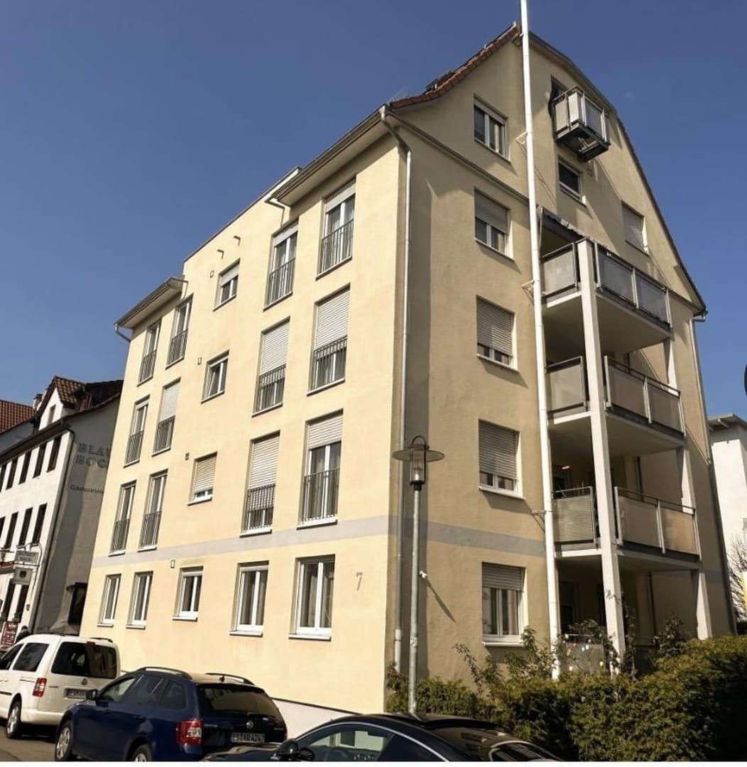 Moderne 3 Zimmer Wohnung mit Balkon
