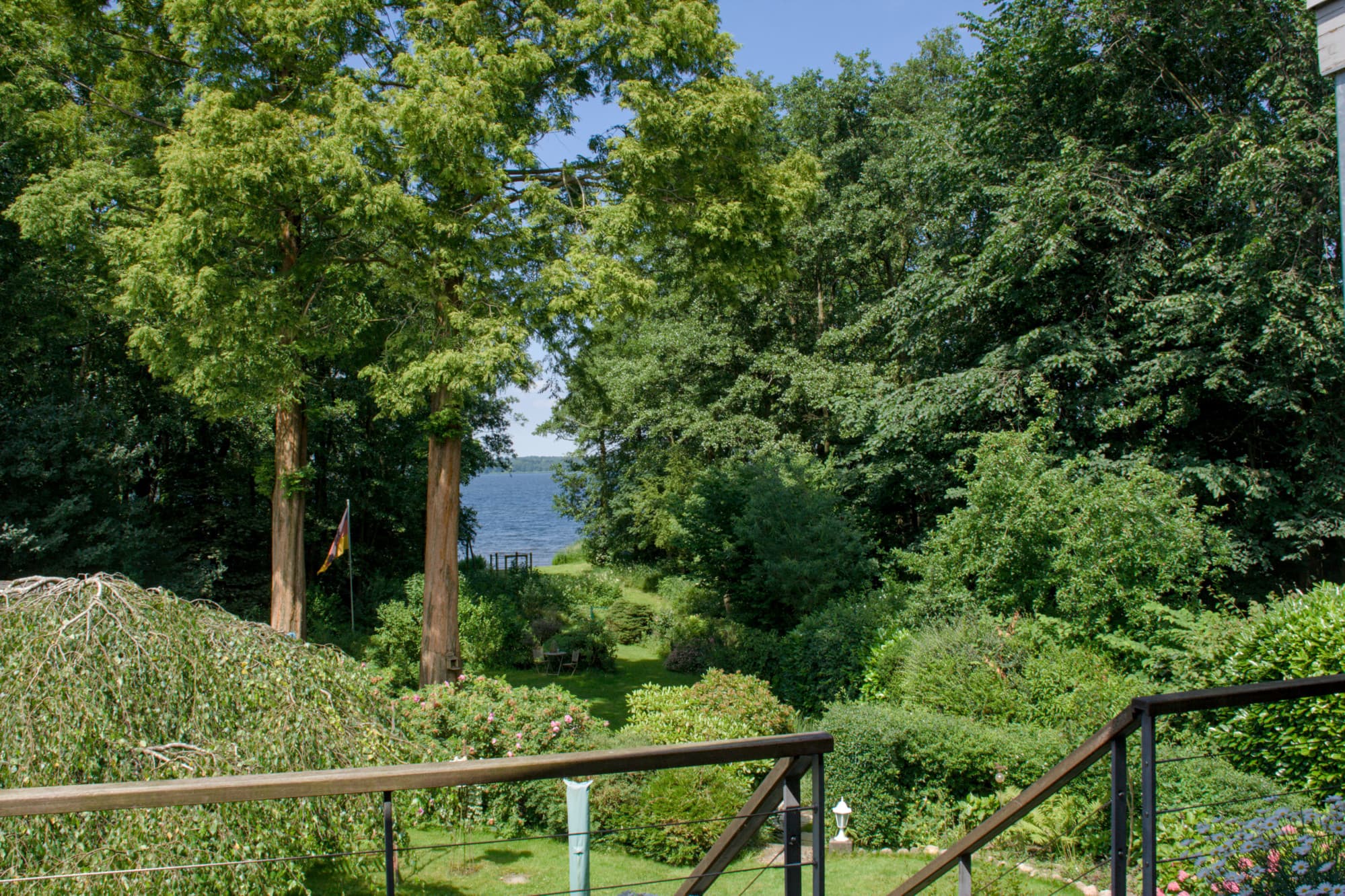 Aufwachen mit Seeblick – Ein Zuhause in erster Reihe am Wittensee