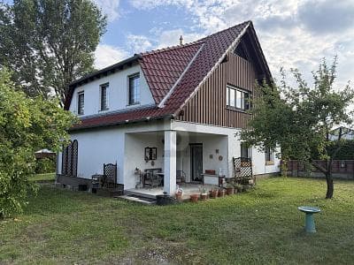 RIESIGER GARTEN, GRUNDSTÜCK TEILBAR