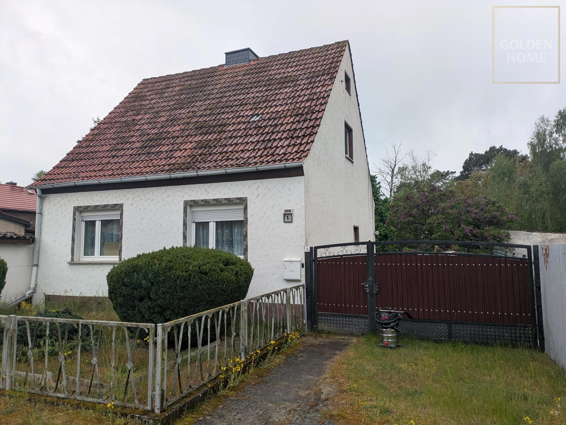 1.440 m² Grundstück – mit Altbau als Sanierungsprojekt oder Neubau