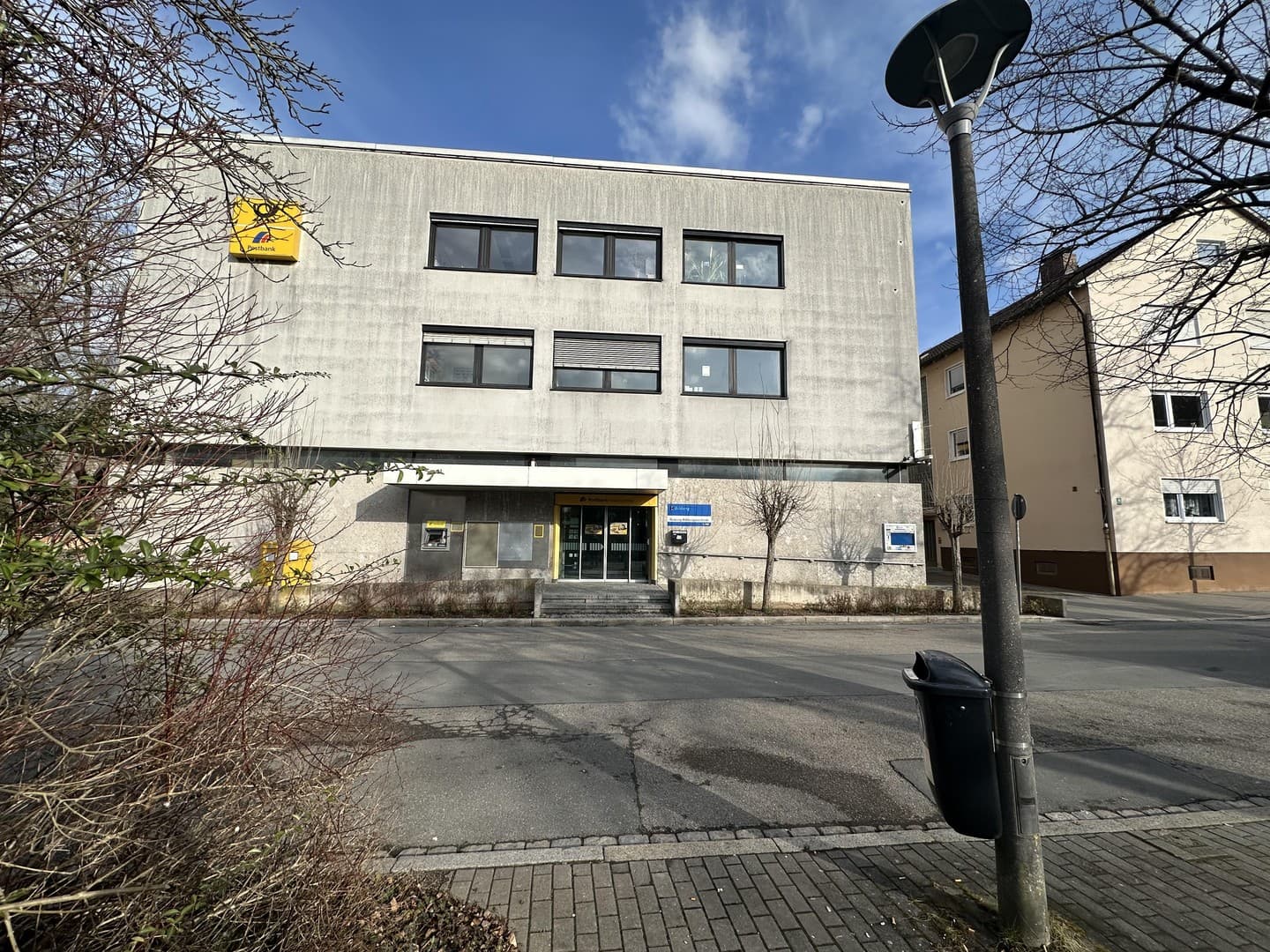 Gewerbefläche – ca. 170m² (bis 305 m² erweiterbar) in Innenstadtlage Neustadt/Aisch, mit Parkplätzen