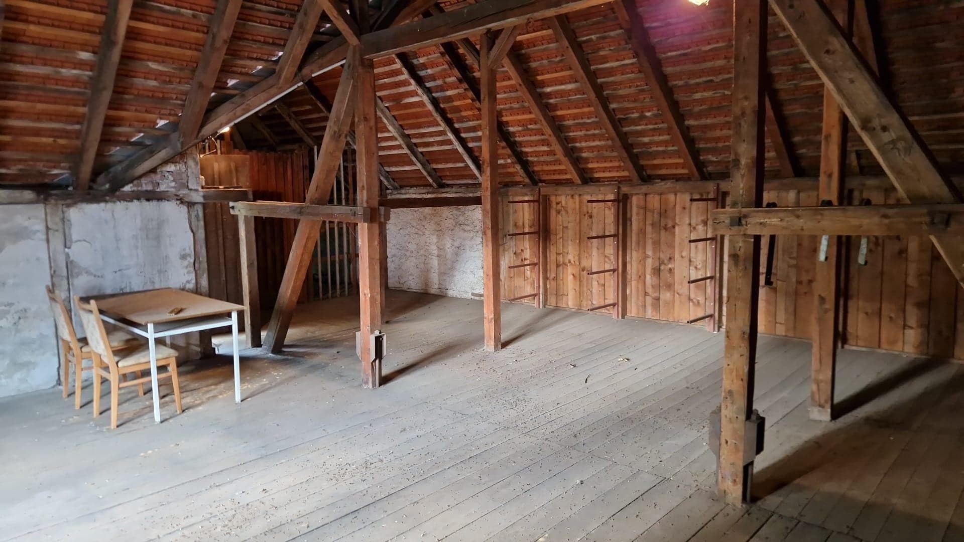 Lagerhalle Vereinsraum Scheune 100 qm in Rechenberg-Bienenmühle zu vermieten