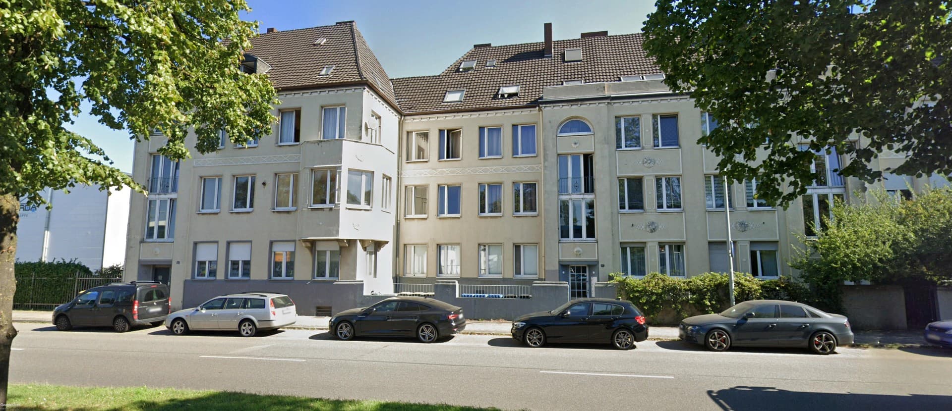 Voll vermietetes Mehrfamilienhaus mit stabilem Cashflow und Entwicklungspotenzial in Krefeld