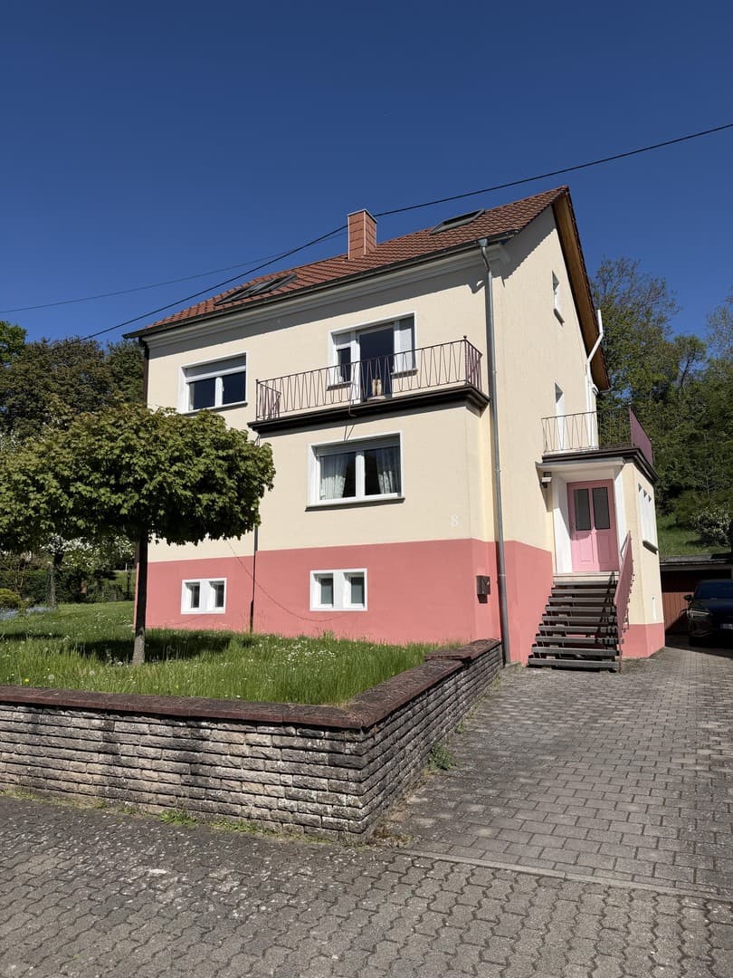hochwertig kernsaniertes Einfamilienhaus in Dillingen