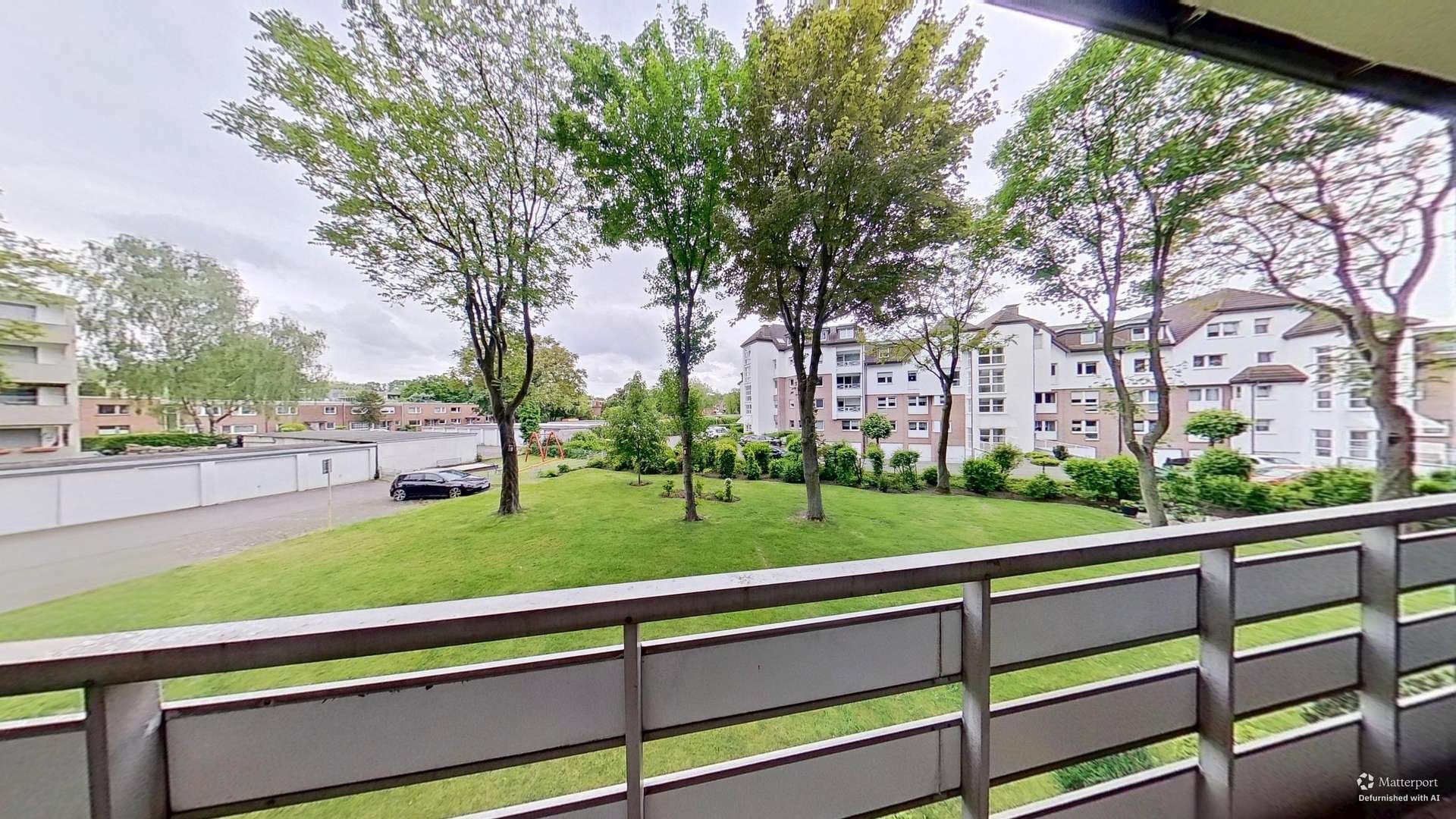 Urlaubsfeeling im Alltag: 94m²-Wohnung mit Süd-Loggia und Inhouse-Pool im Herzen von Alt-Marl!