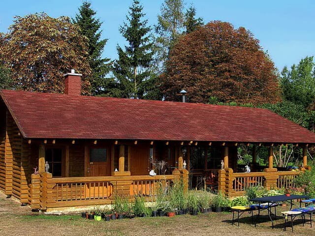 4 Häuser im Angebot auf 6000 m², Ferienanlage in Arendsee zu verkaufen, TOP