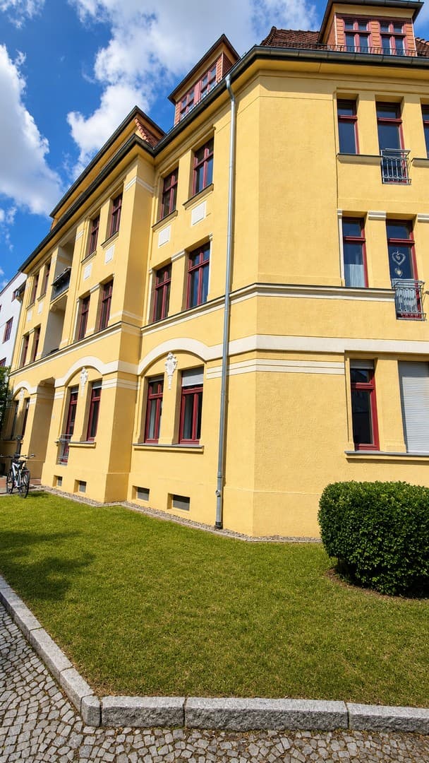 Büro im Altbau, Dürer Straße, Übernahme Konferenztechnik, Server und Telefonanlage möglich