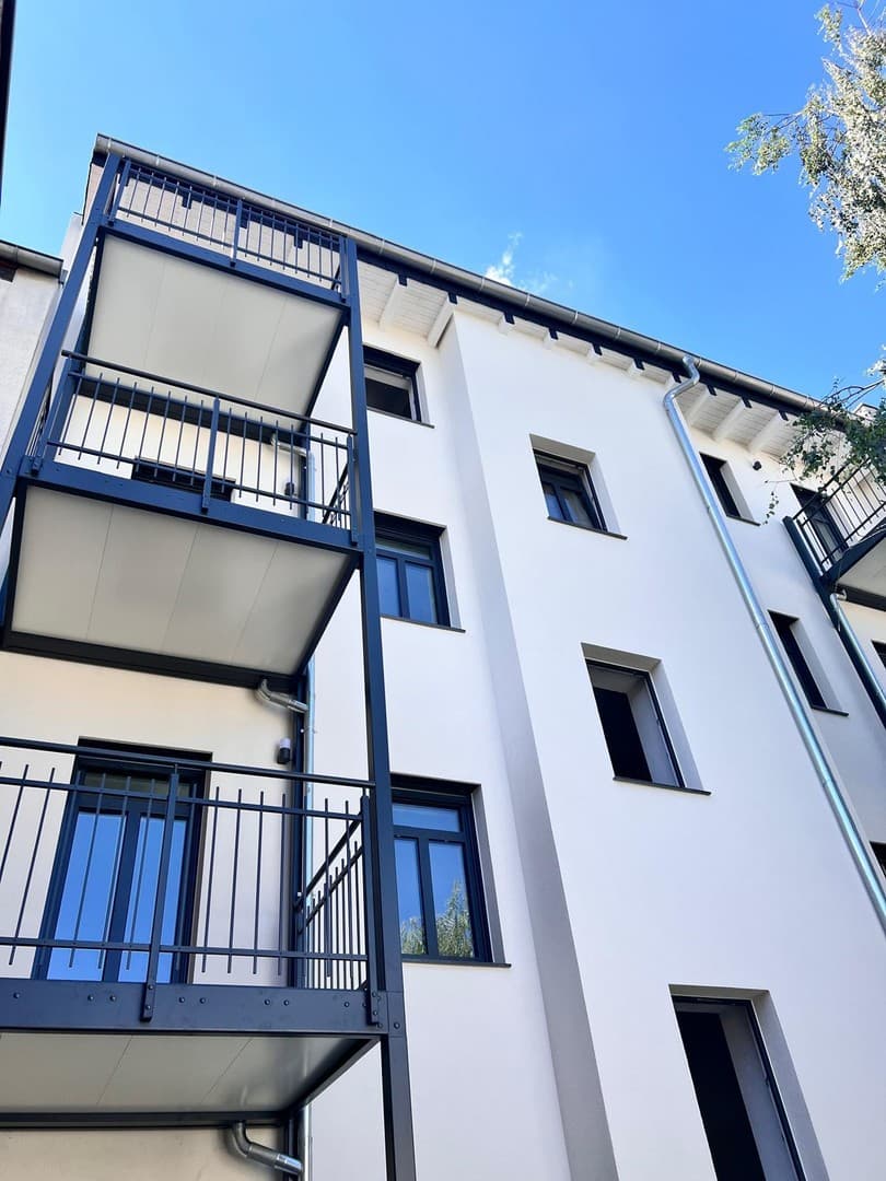 Erstbezug nach Sanierung! Moderne 2-Raum WE mit Balkon und EBK in südlicher Innenstadt