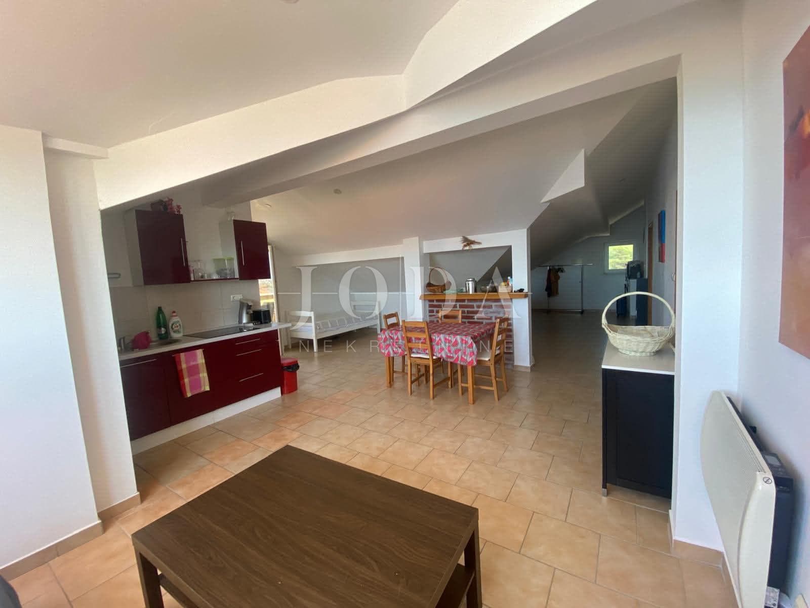 Wohnung Novi Vinodolski, 87,16m2