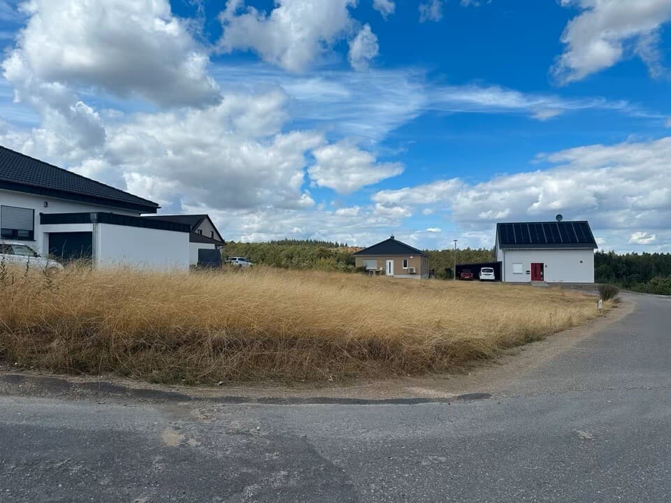 Traumhaftes Baugrundstück in attraktiver Höhenlage von Bad Münstereifel – 415 m²