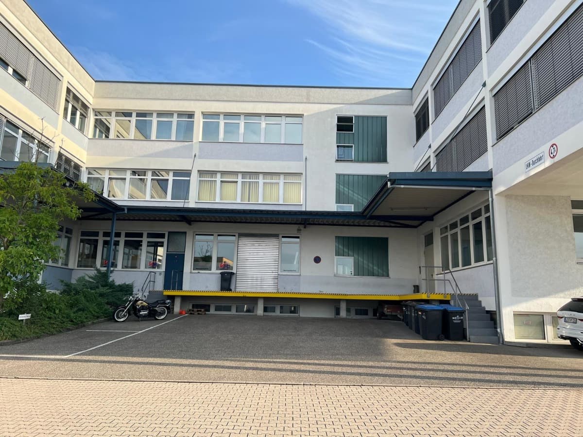Flexible Bürofläche mit Lager/Produktion