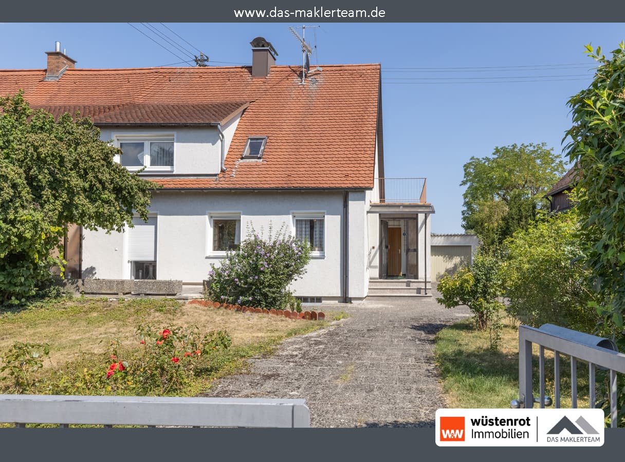 Viel Platz zum Leben - Familienhaus mit sonnigem Garten und Terrasse