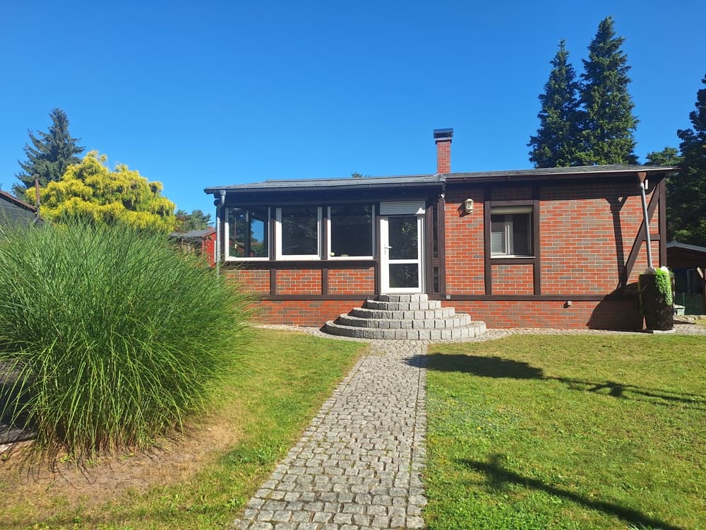 Ferienhaus am Schwielochsee – stilvolles Refugium mit Pool, Wintergarten & besonderem Charme!