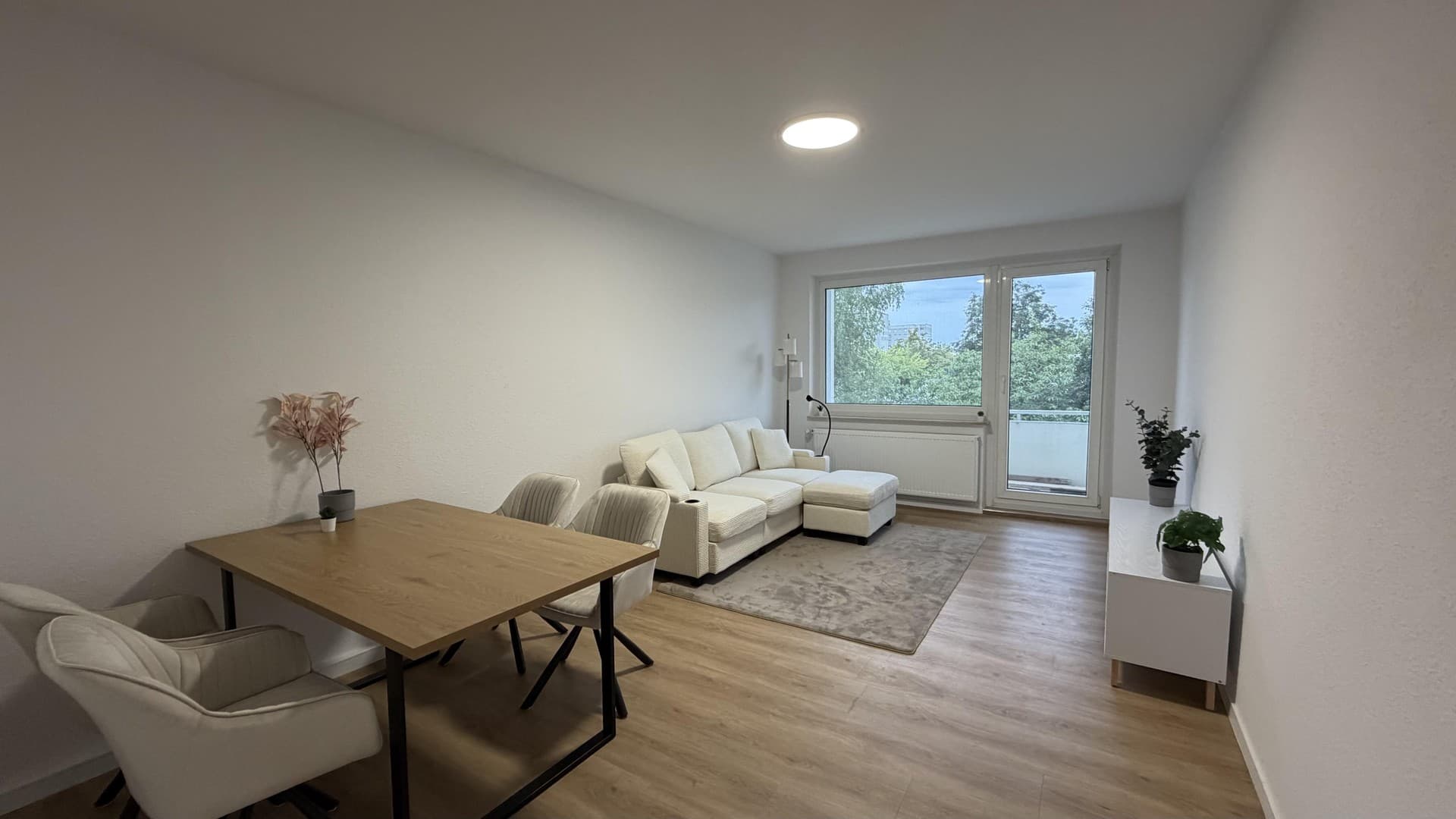 Möbliert & modernisiert – 3x 2-Zimmer-Wohnungen direkt an der Unimedizin Greifswald