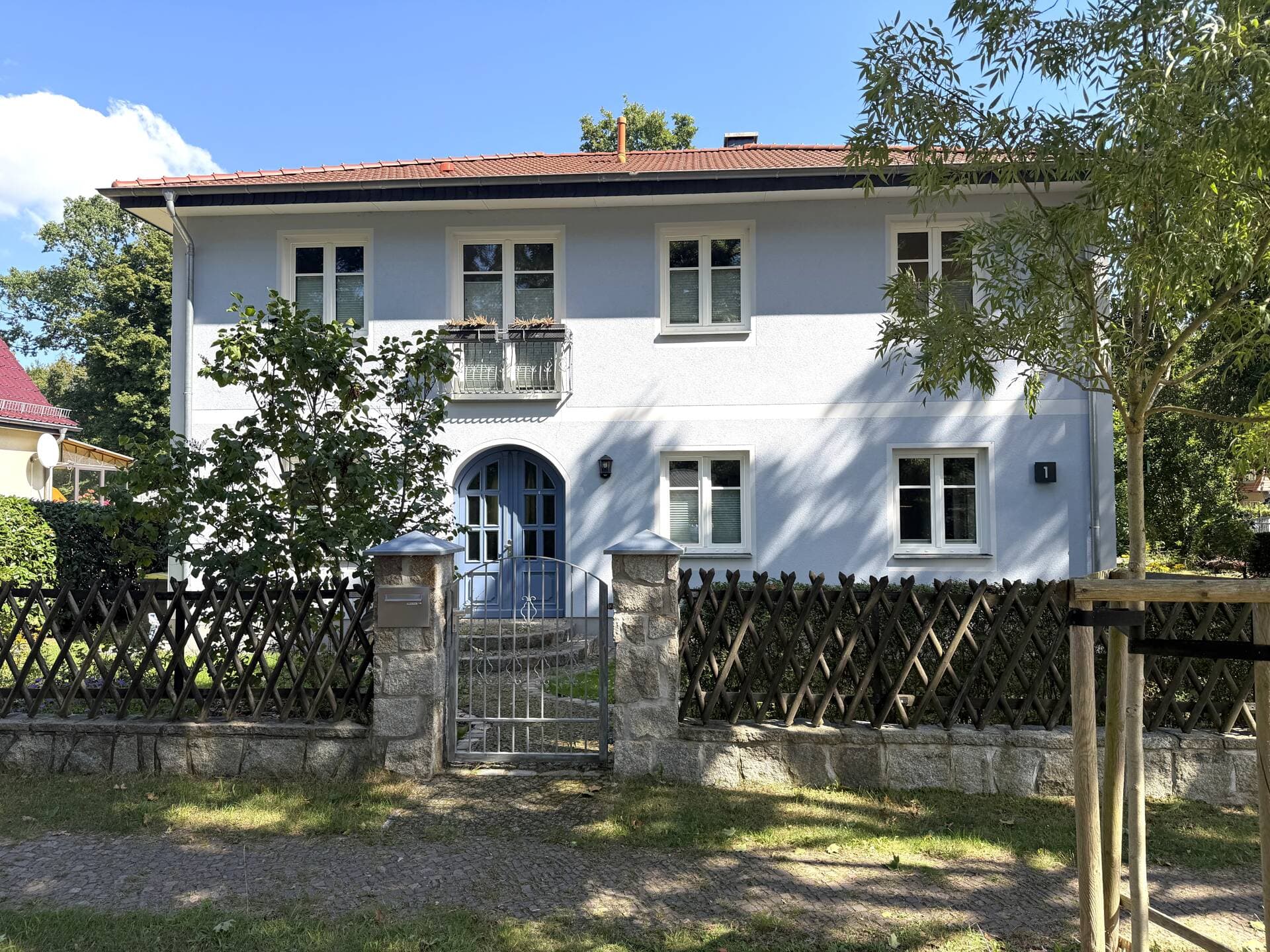 Ein Zuhause für die Familie mit vielen Kindern!
Großes Grundstück in ruhiger Lage Finkenkrug