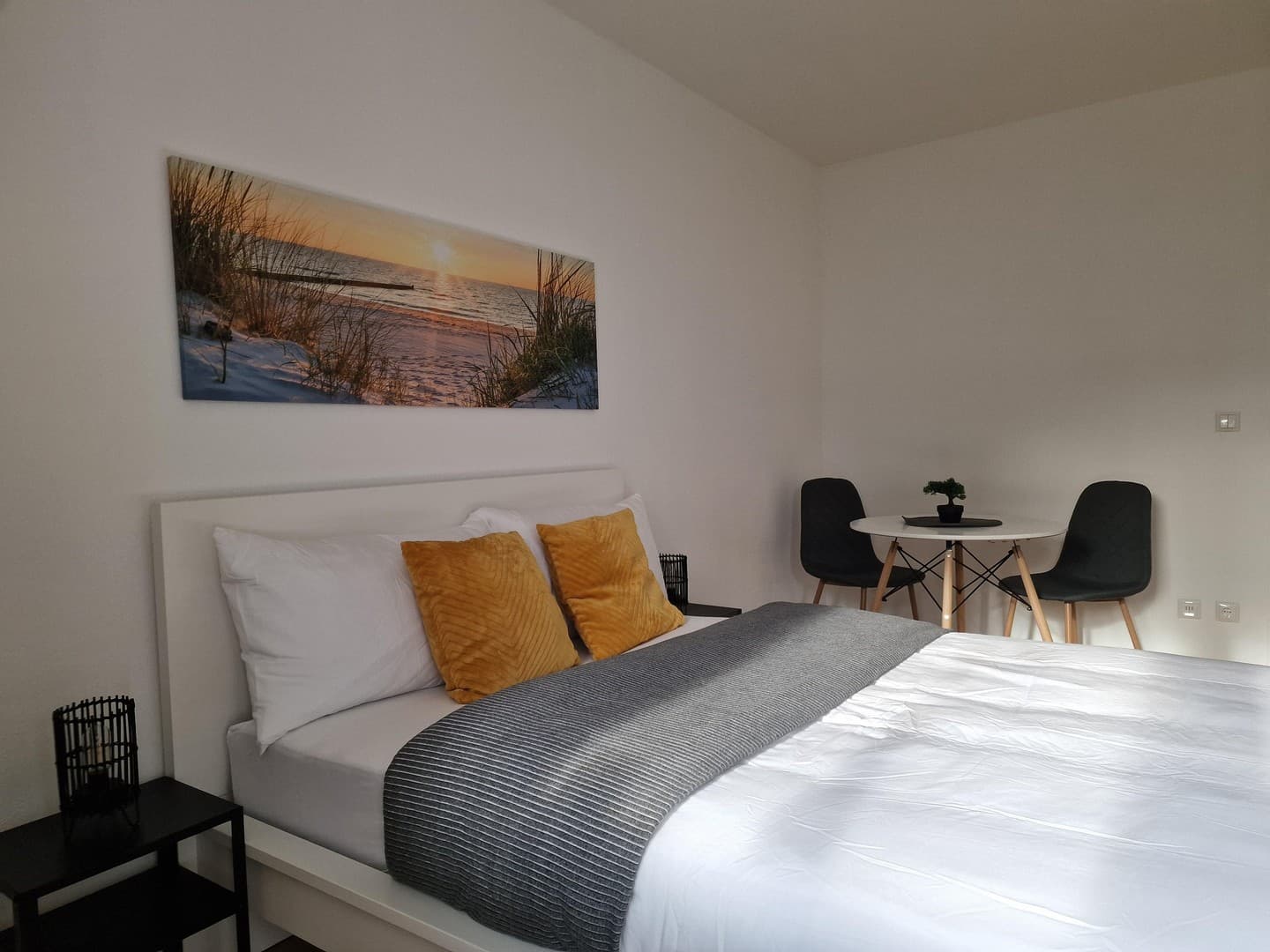 NEU renvoierte 1 Zi-Whg mit Balkon voll möbliert in Passau zentral