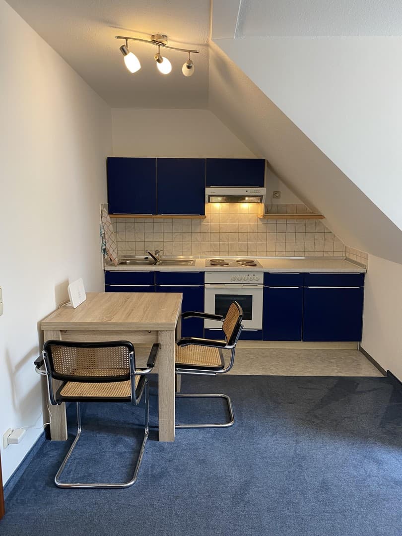 Möbliertes & helles Apartment direkt am Hauptbahnhof (HBF)