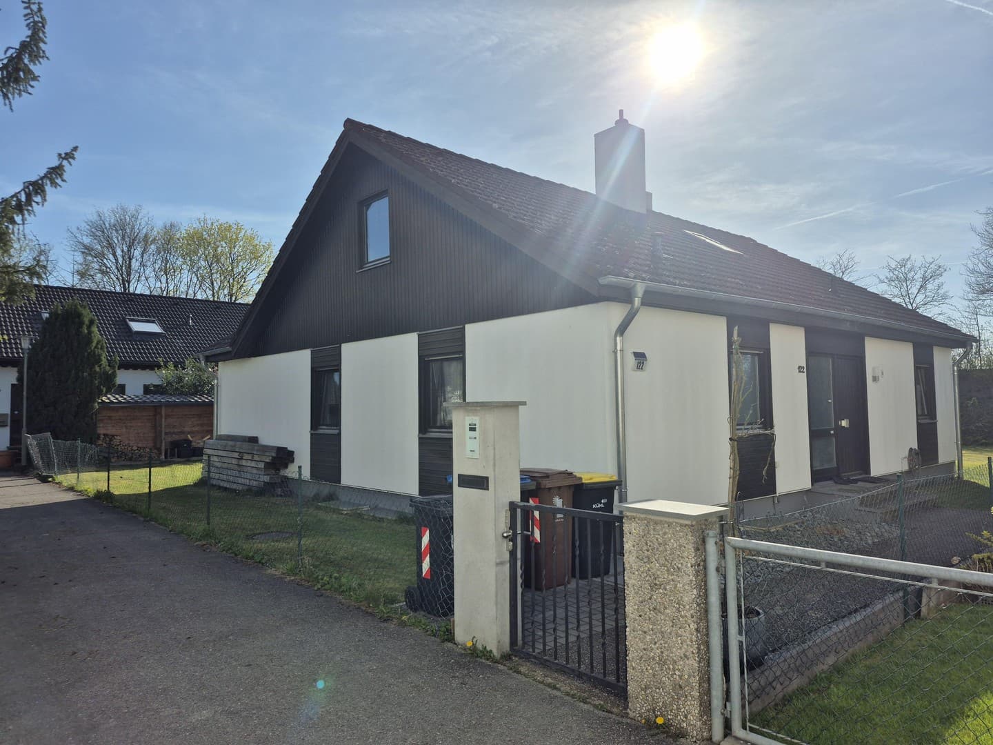 Einfamilienhaus mit großem Grundstück, Ausbaupotenzial & provisionsfrei