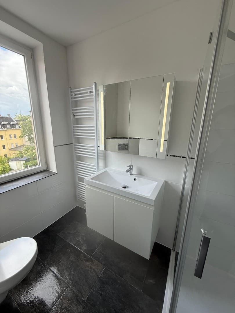 Ihr neues Zuhause in der Innenstadt: 4ZKB, kompl. saniert, mit Einbauküche