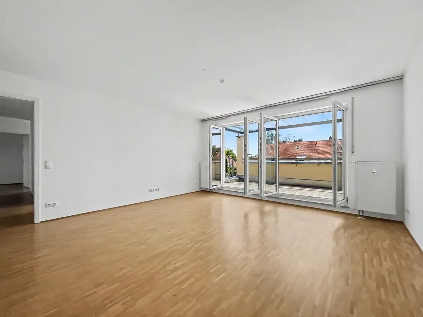 Ihr neues Zuhause in Sachsenhausen-Süd - Voll saniert, zwei Terrassen, Kamin und Klimaanlage!