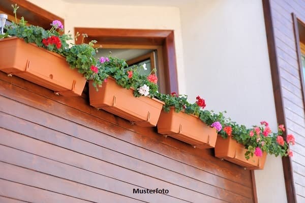 Großzügige 3-Zimmer-Wohnung mit 2 Bädern und Balkon