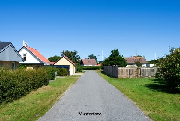 Einfamilienhaus in ruhiger Anliegerstraße - provisionsfrei