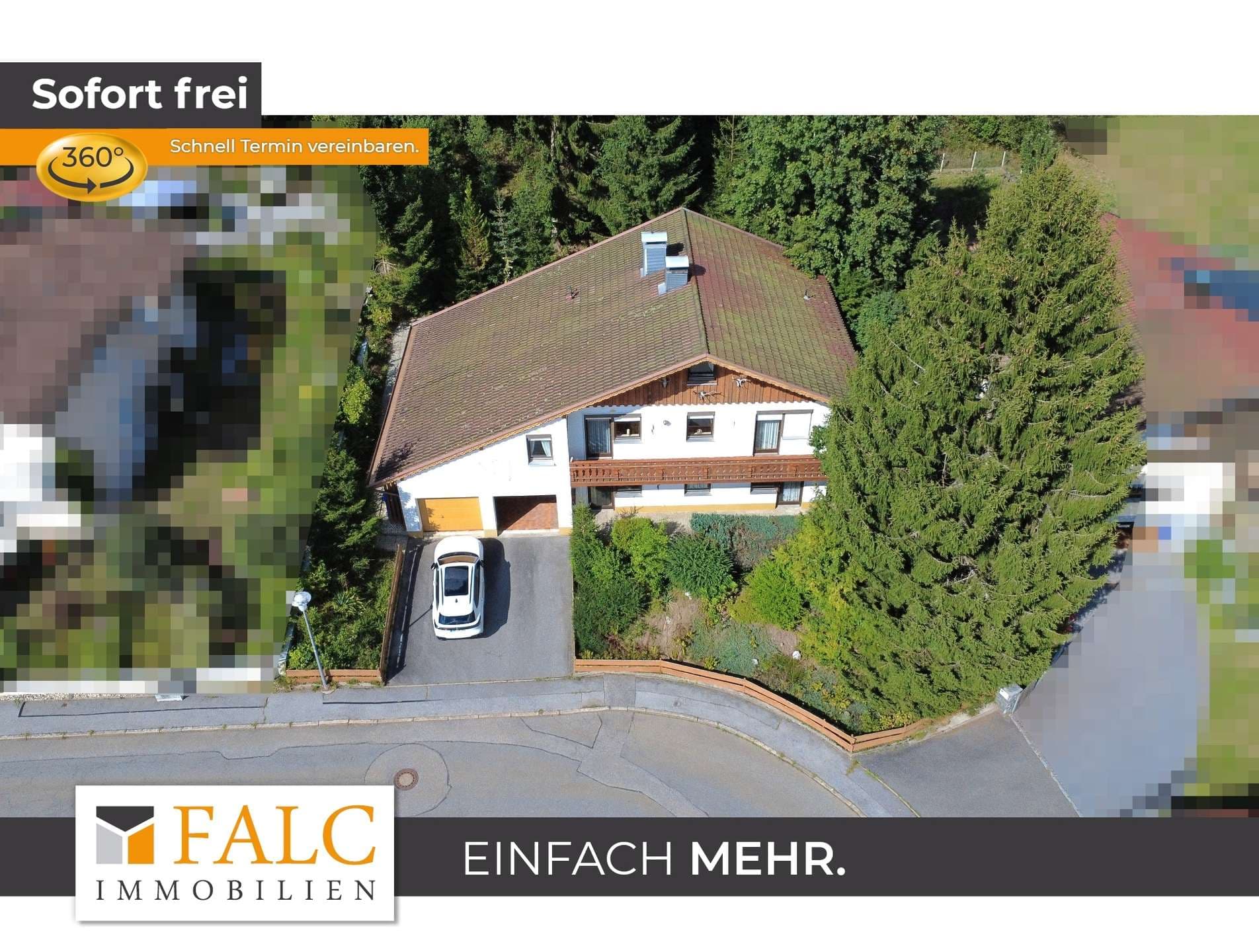 Wohnen, wo andere Urlaub machen – Großzügiges Zweifamilienhaus am Waldrand