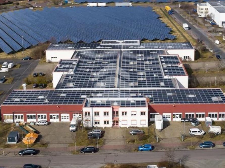 HALLEN.flaechen im Gewerbepark Leipzig-Airport mit ca. 548m²