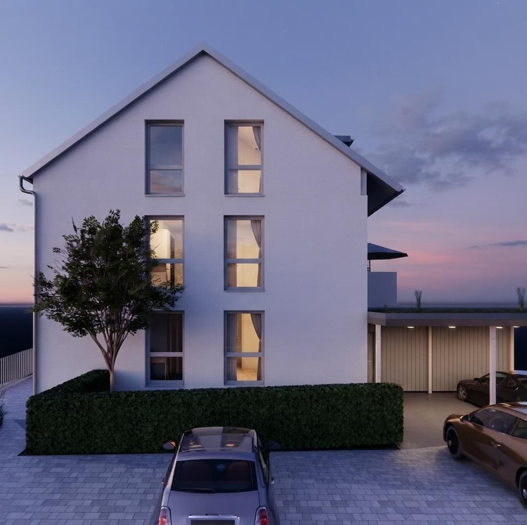 4-Zimmer-Wohnung mit großzügigem Balkon und Stellplatz