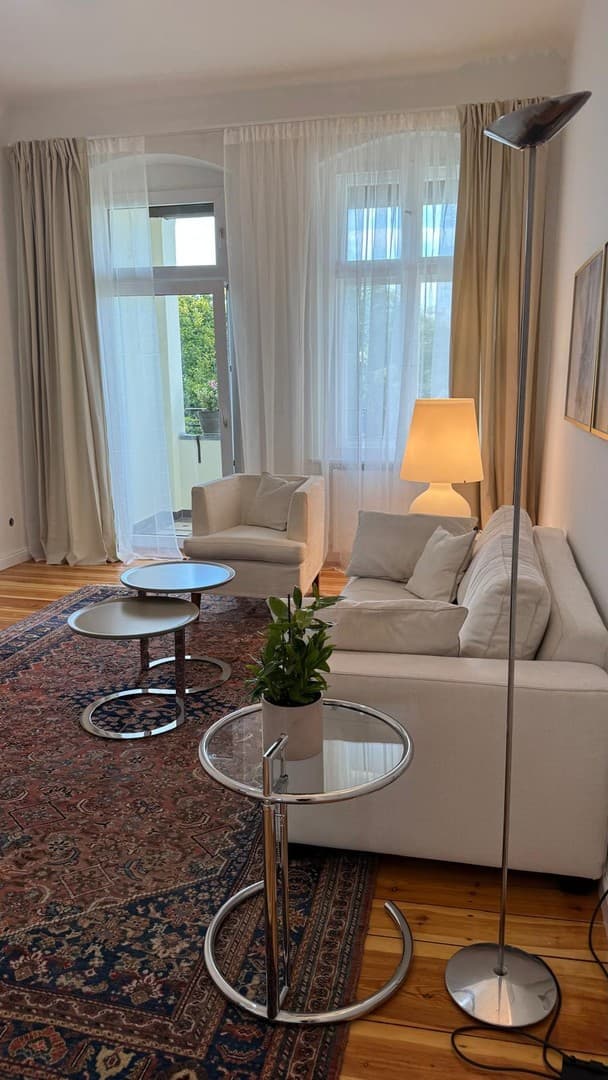 Wunderschöne vollmöblierte Altbau-Wohnung am Stadtpark Steglitz