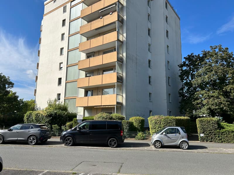 Attraktive 2 Zimmer-ETW mit Balkon und TG in ruhiger Lage von Mainz-Kostheim
