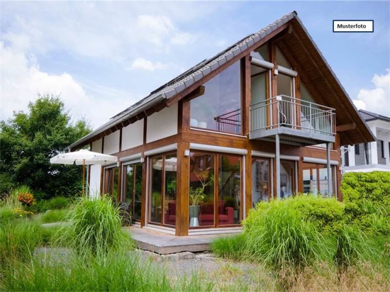 Einfamilienhaus in 50321 Brühl, Auf dem Kamm
