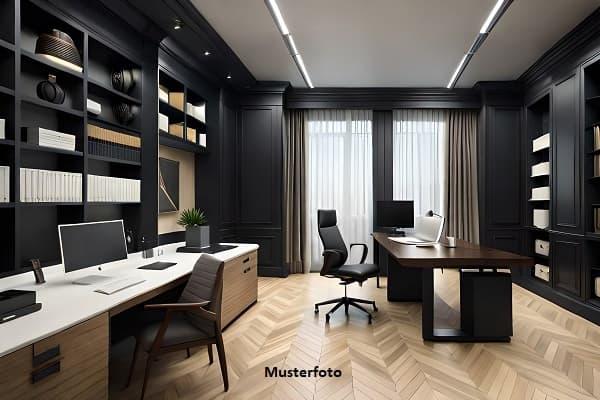 Ehem. Büro- und Verwaltungsgebäude