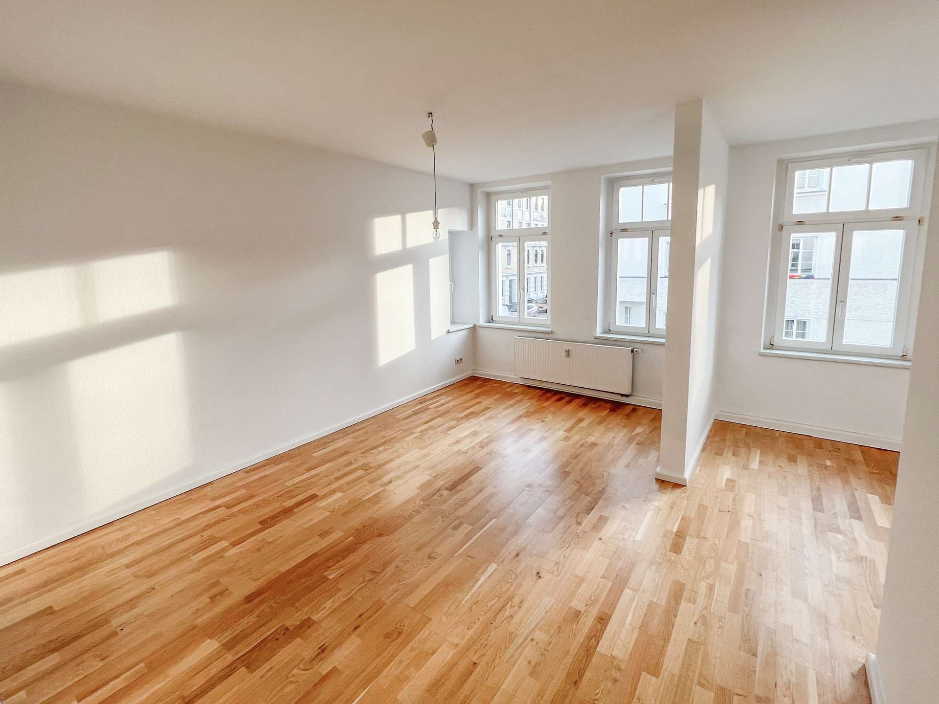 Ideal für Eigennutzer! 3-Zimmerwohnung mit Balkon im denkmalgeschützten MFH